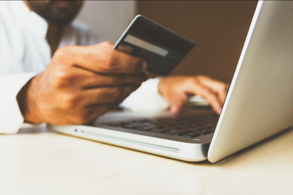 E-commerce Hero